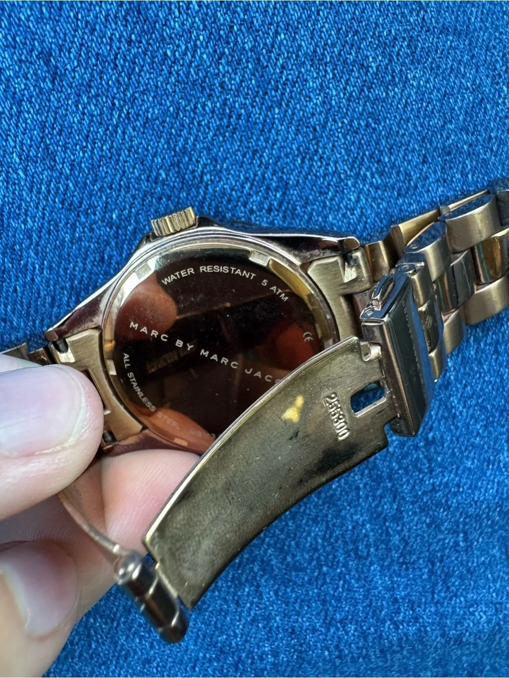 Marc by Marc Jacobs MBM3204 Henry Dinky Blue Dial Stainless Gold Tone Watch